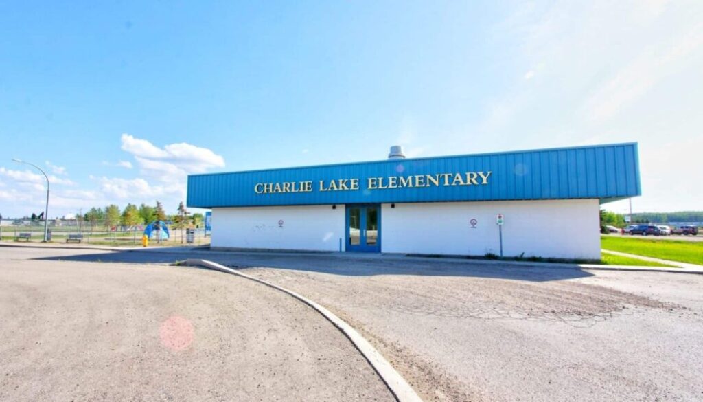 Charlie-Lake-Elementary-School.jpg